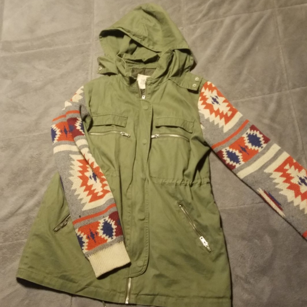 Thread & supply jacket